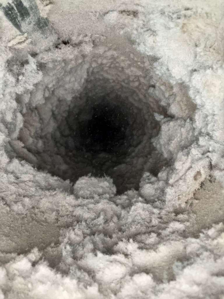 Air duct cleaning near me South Austin technician